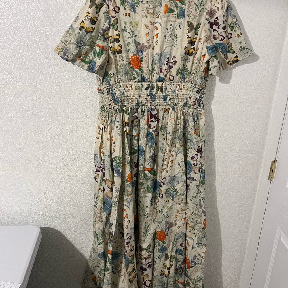 Anthropologie Katerina Floral Plunge Midi Dress in Cream - Picture 8 of 11